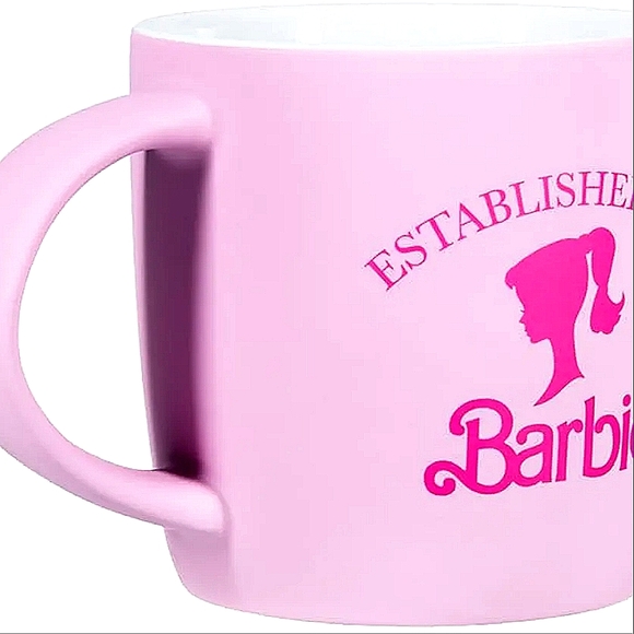 BARBIE OFFICIAL LICENSED PINK LOGO MATTEL BARBIE COLLECTIBLE CUP - Picture 3 of 4